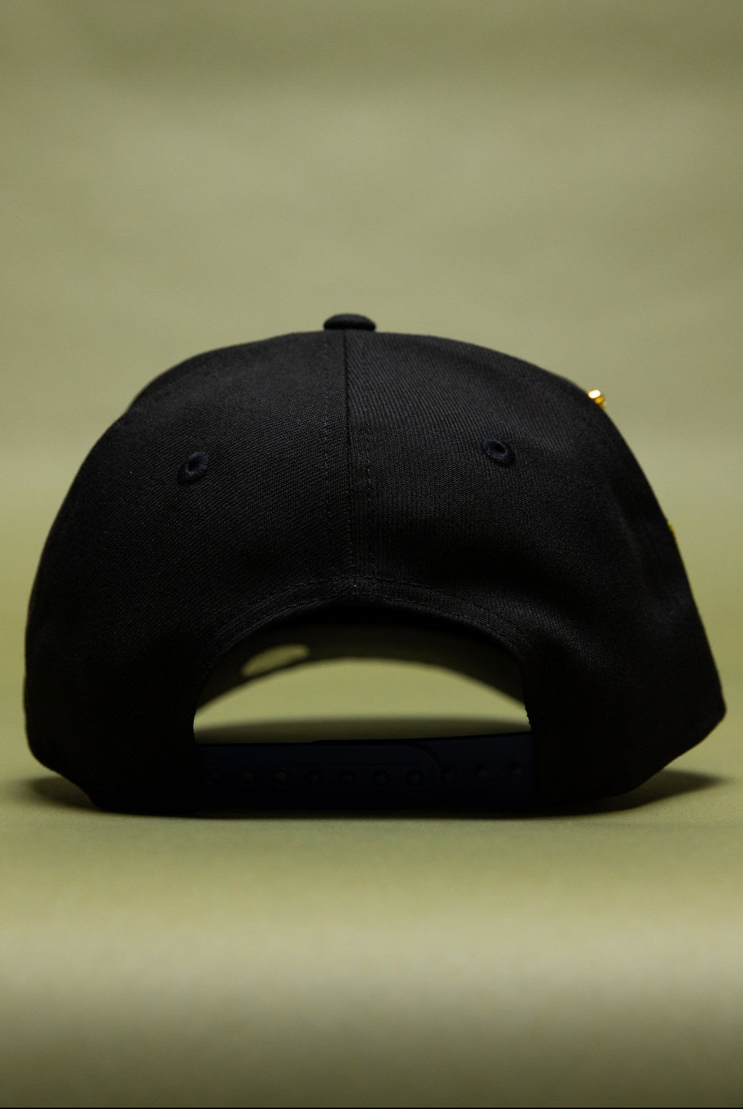 NEW ERA EXCLUSIVE 9FIFTY BLACK/BLUE UPSIDE DOWN LOS ANGELES DODGERS SNAPBACK W/ 2020 WORLD SERIES SIDE PATCH
