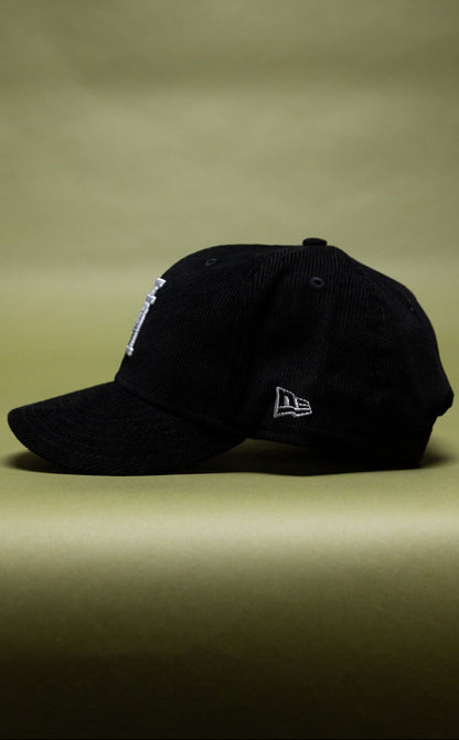 NEW ERA EXCLUSIVE 9FIFTY CORDUROY UPSIDE DOWN LOS ANGELES DODGERS SNAPBACK