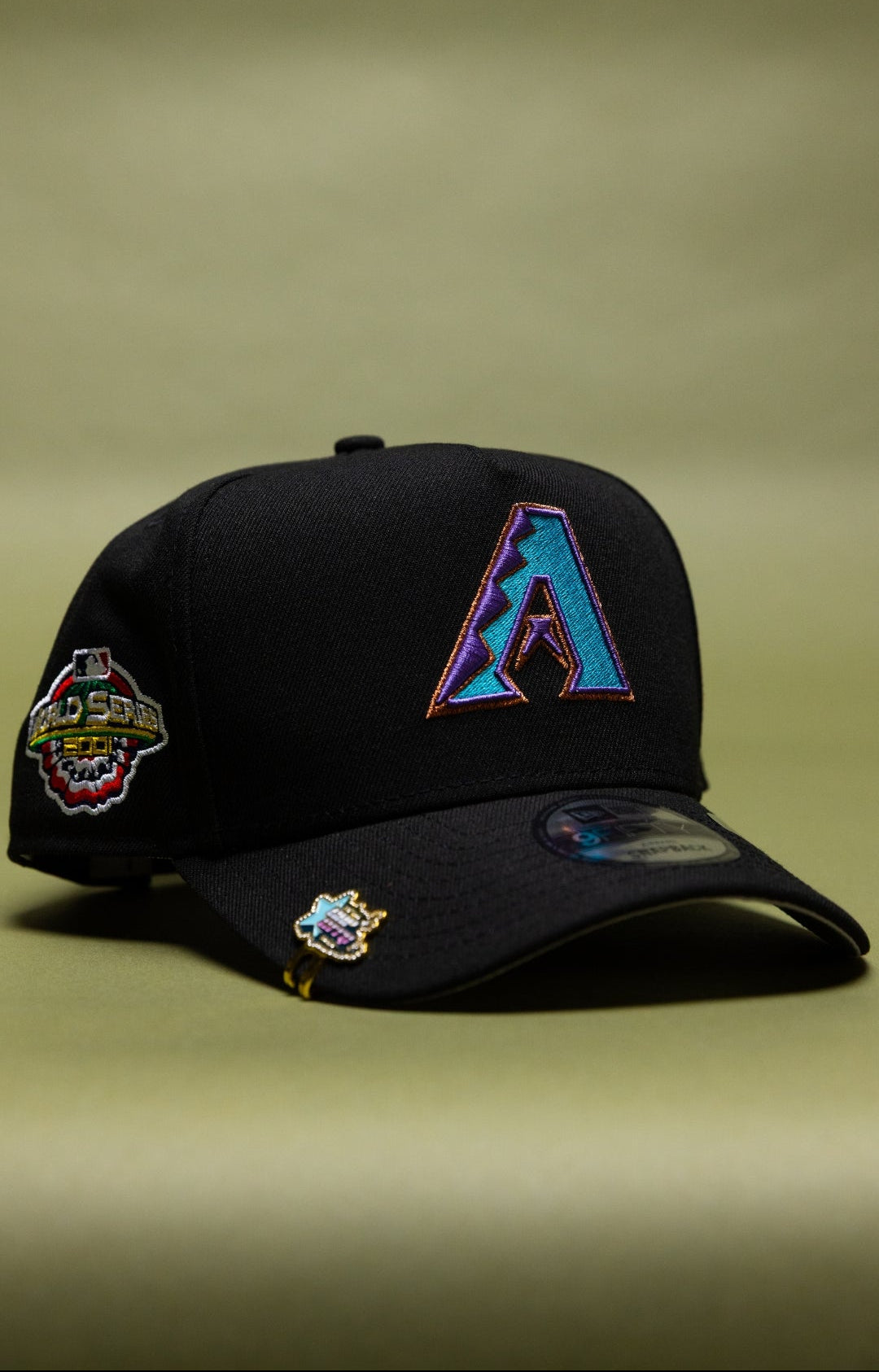 NEW ERA 9FIFTY A-FRAME BLACK ARIZONA DIAMONDBACKS SNAPBACK W/ 2001 WORLD SERIES SIDE PATCH