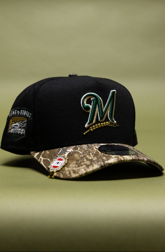 NEW ERA 9FIFTY A-FRAME BLACK/REALTREE MILWAUKEE BREWERS W/ "HOME TO HEROES" SIDE PATCH