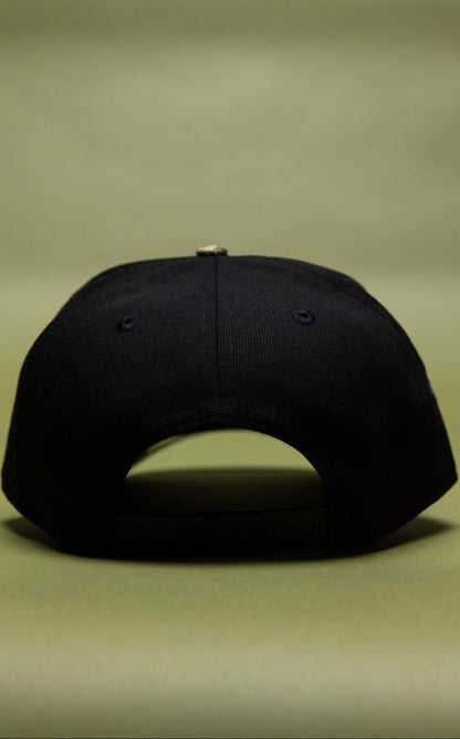 NEW ERA 9FIFTY A-FRAME BLACK/REALTREE MILWAUKEE BREWERS W/ "HOME TO HEROES" SIDE PATCH