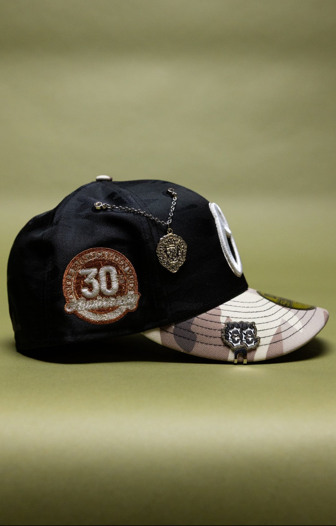 NEW ERA EXCLUSIVE 59FIFTY BLACK CAMO BALTIMORE ORIOLES W/ 30TH ANNIVERSARY SIDE PATCH