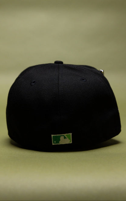 NEW ERA EXCLUSIVE 59FIFTY BLACK ATLANTA BRAVES W/ 2017 INAUGURAL SEASON SIDE PATCH