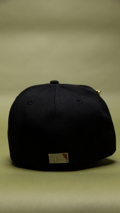 NEW ERA EXCLUSIVE 59FIFTY BLACK PITTSBURGH PIRATES W/ 76TH WORLD SERIES SIDE PATCH