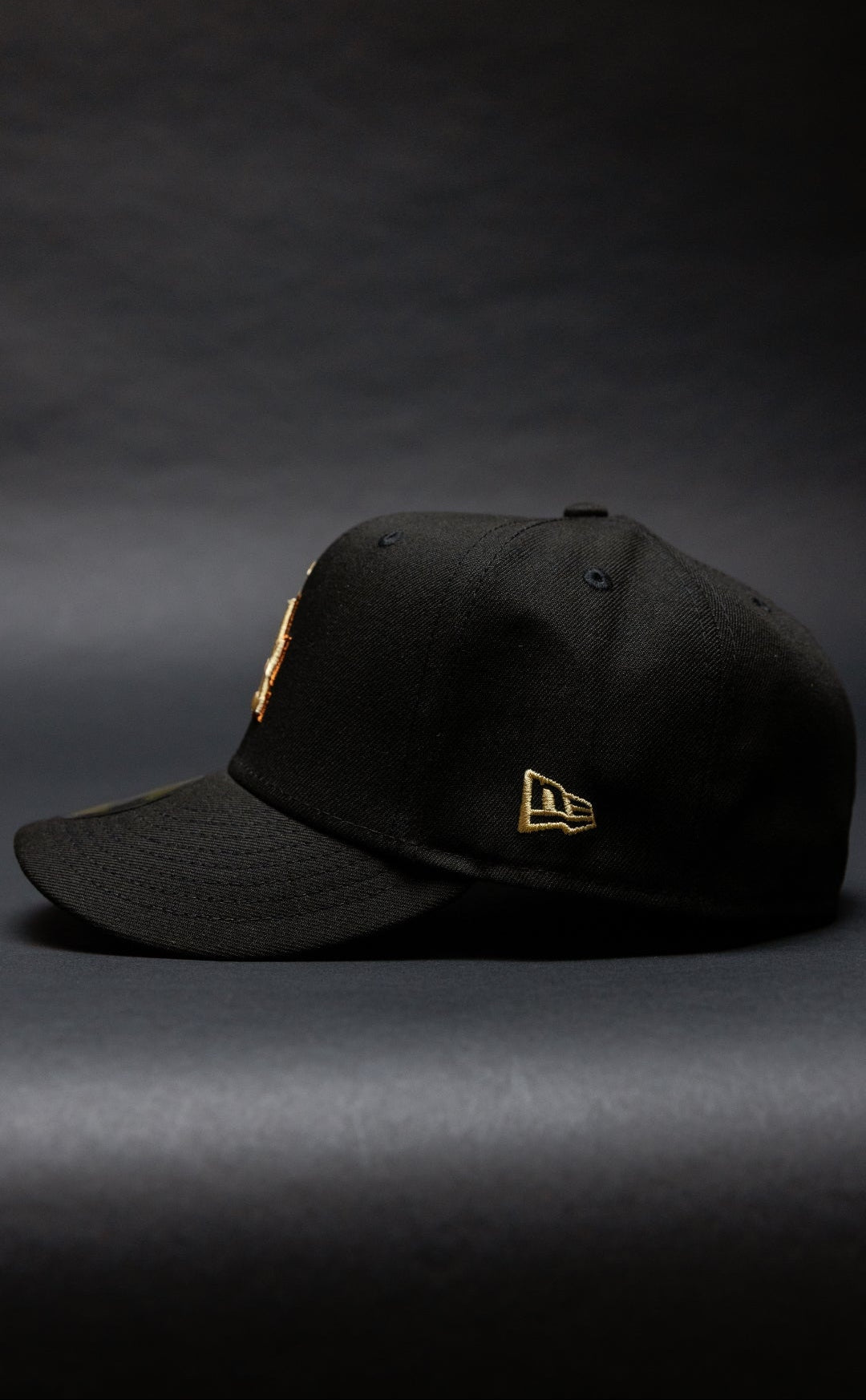 NEW ERA EXCLUSIVE 59FIFTY BLACK LOS ANGELES DODGERS W/ SHOHEI OHTANI 50-50 CLUB SIDE PATCH