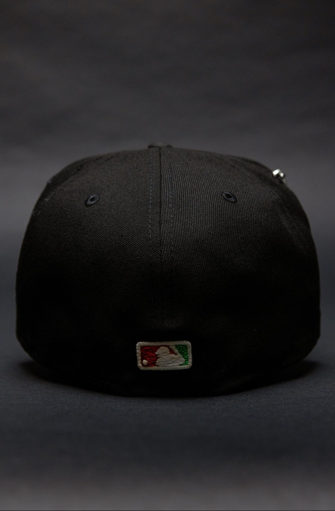 NEW ERA EXCLUSIVE 59FIFTY BLACK TEXAS RANGERS W/ TEXAS STATE FLAG SIDE PATCH
