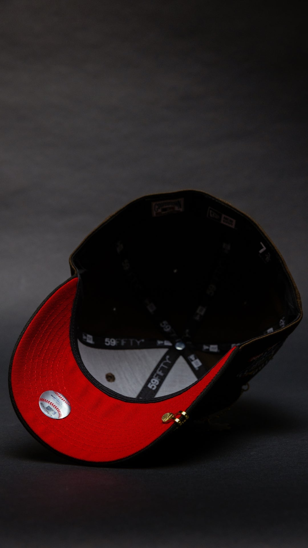 NEW ERA EXCLUSIVE 59FIFTY BROWN/BLACK LOS ANGELES DODGERS W/ RED HEART + 100TH ANNIVERSARY SIDE PATCH