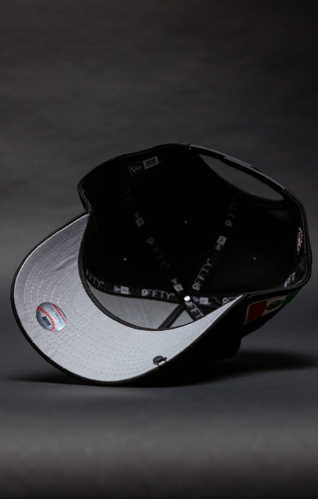 NEW ERA 9FIFTY A-FRAME BLACK LOS ANGELES DODGERS SNAPBACK W/ MEXICAN FLAG LOGO + MEXICAN FLAG SIDE PATCH