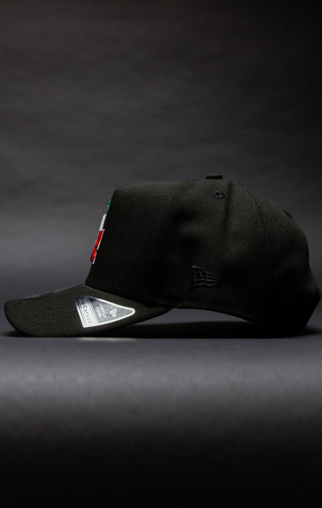 NEW ERA 9FIFTY A-FRAME BLACK LOS ANGELES DODGERS SNAPBACK W/ MEXICAN FLAG LOGO + MEXICAN FLAG SIDE PATCH