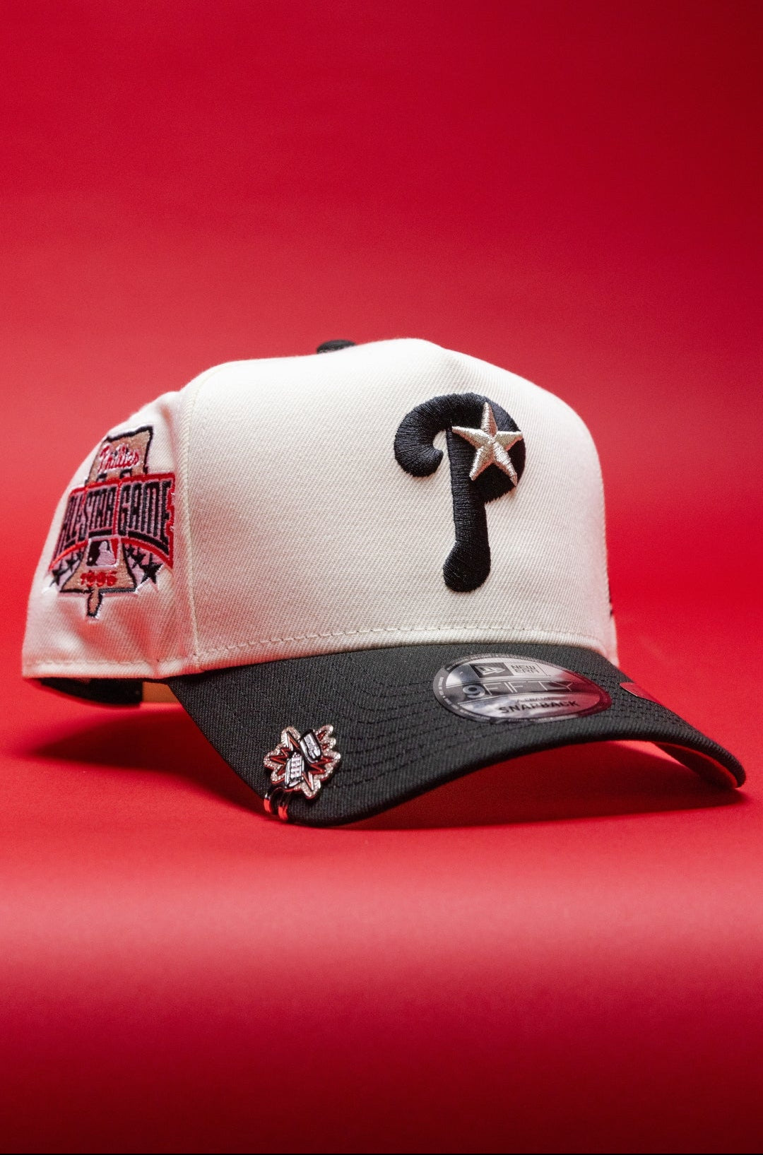 NEW ERA 9FIFTY A-FRAME CHROME/BLACK PHILADELPHIA PHILLIES SNAPBACK W/ 1996 ALL STAR GAME SIDE PATCH