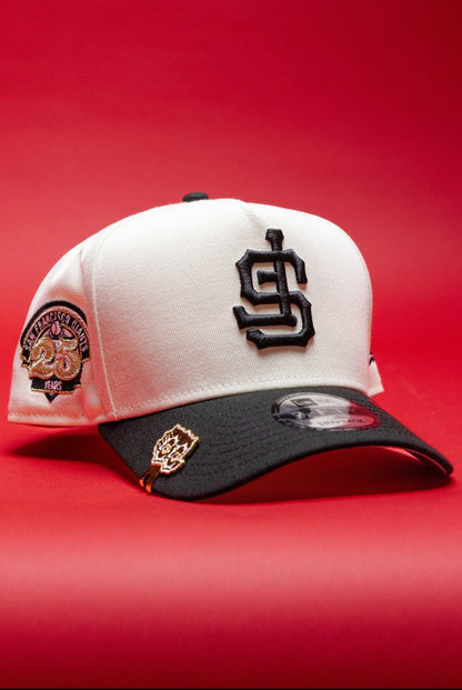 NEW ERA 9FIFTY A-FRAME CHROME/BLACK UPSIDE DOWN SAN FRANCISCO GIANTS SNAPBACK W/ 25TH ANNIVERSARY SIDE PATCH