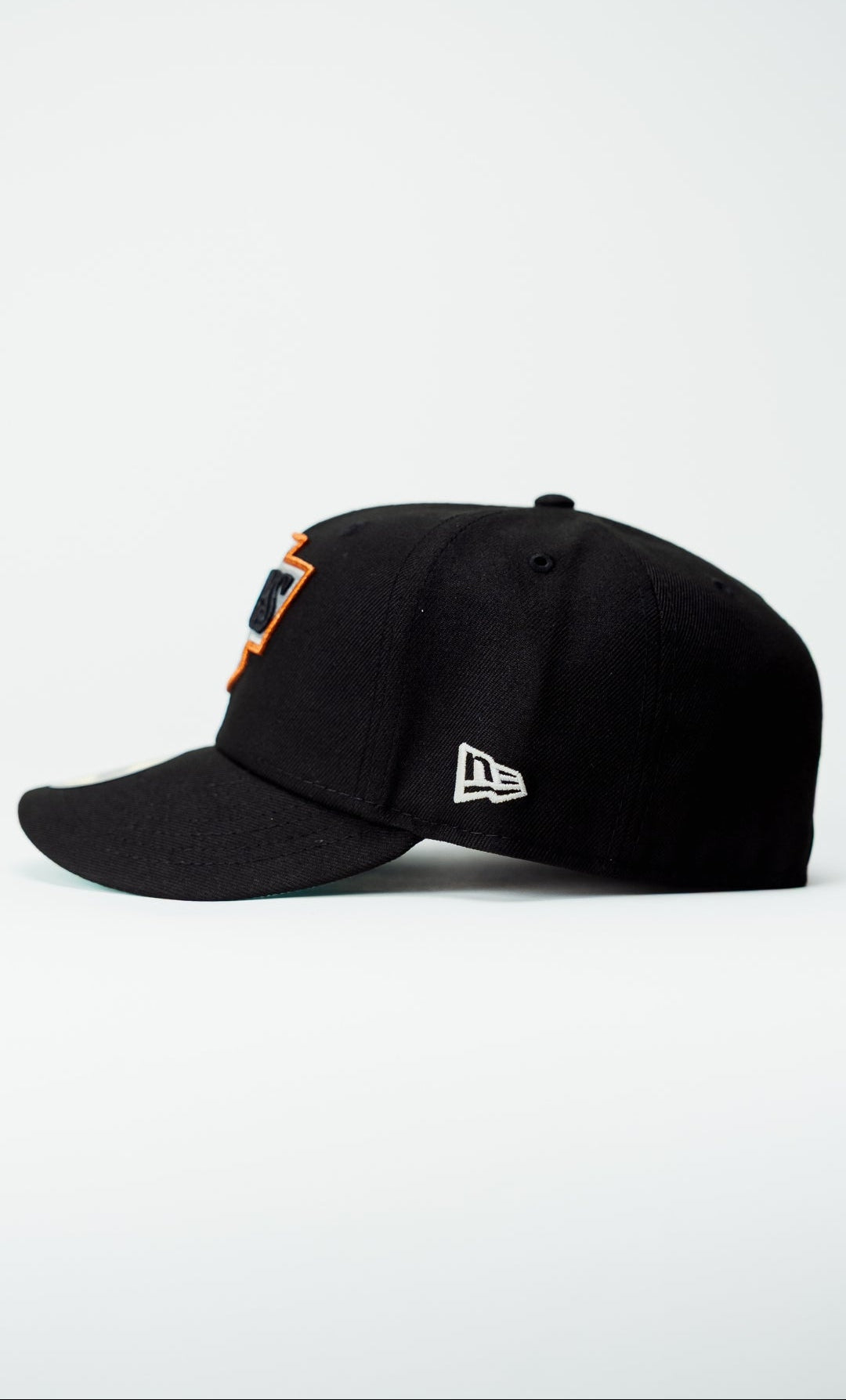 NEW ERA EXCLUSIVE 59FIFTY BLACK LOS ANGELES KINGS W/ ALL STAR SIDE PATCH