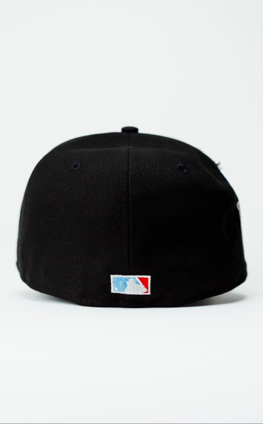 NEW ERA EXCLUSIVE 59FIFTY BLACK UPSIDE DOWN LOS ANGELES DODGERS W/ "JACKIE ROBINSON" SIDE PATCH