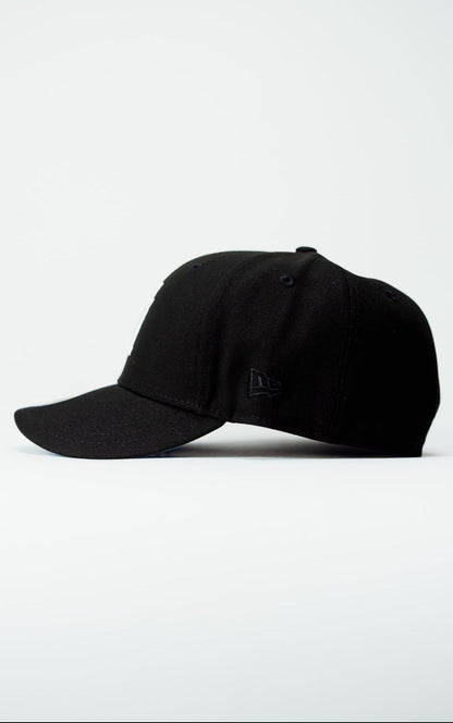 NEW ERA EXCLUSIVE 59FIFTY BLACK UPSIDE DOWN LOS ANGELES DODGERS W/ "JACKIE ROBINSON" SIDE PATCH