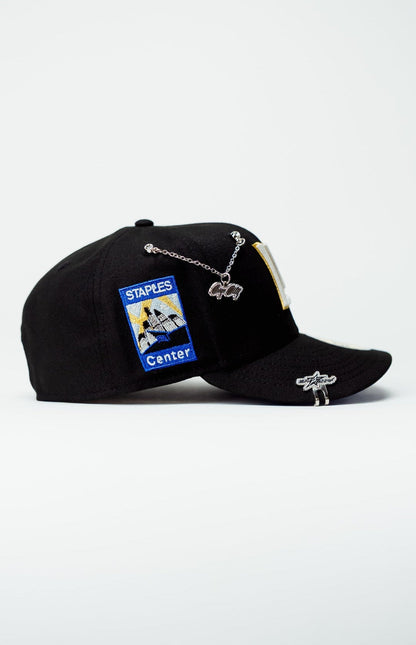 NEW ERA EXCLUSIVE 59FIFTY BLACK LOS ANGELES KINGS W/ STAPLES CENTER SIDE PATCH