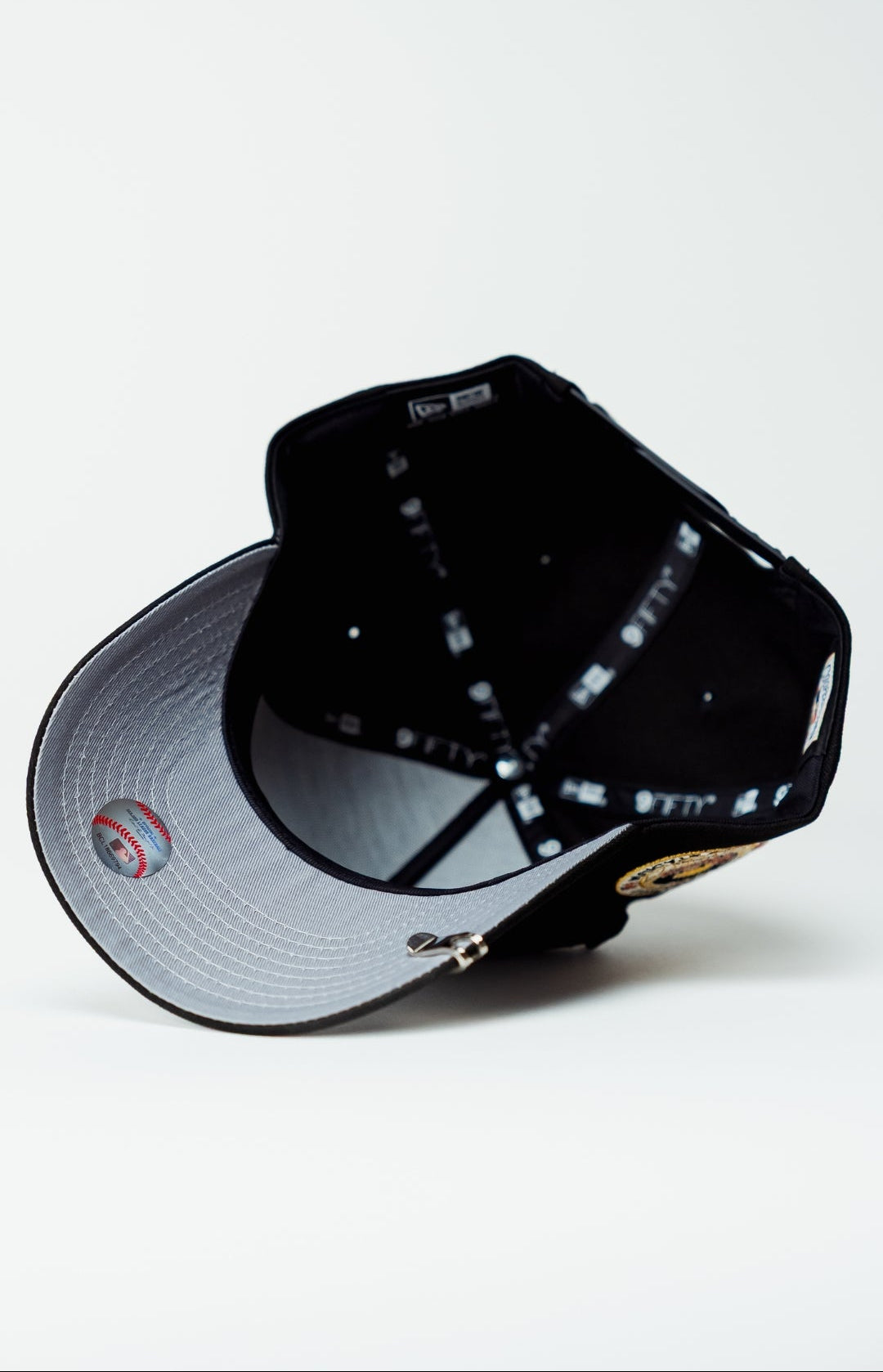 NEW ERA 9FIFTY A-FRAME BLACK PHILADELPHIA PHILLIES SNAPBACK W/ VETERANS STADIUM SIDE PATCH