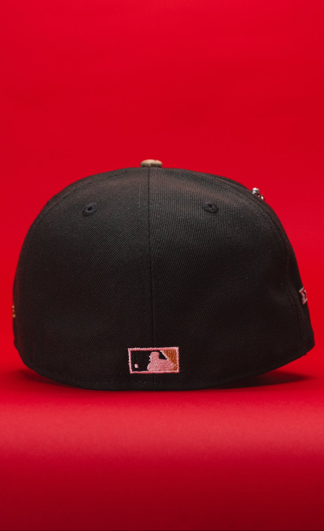 NEW ERA EXCLUSIVE 59FIFTY BLACK/REALTREE LOS ANGELES DODGERS W/ BLOOMING ROSE + 50TH ANNIVERSARY SIDE PATCH