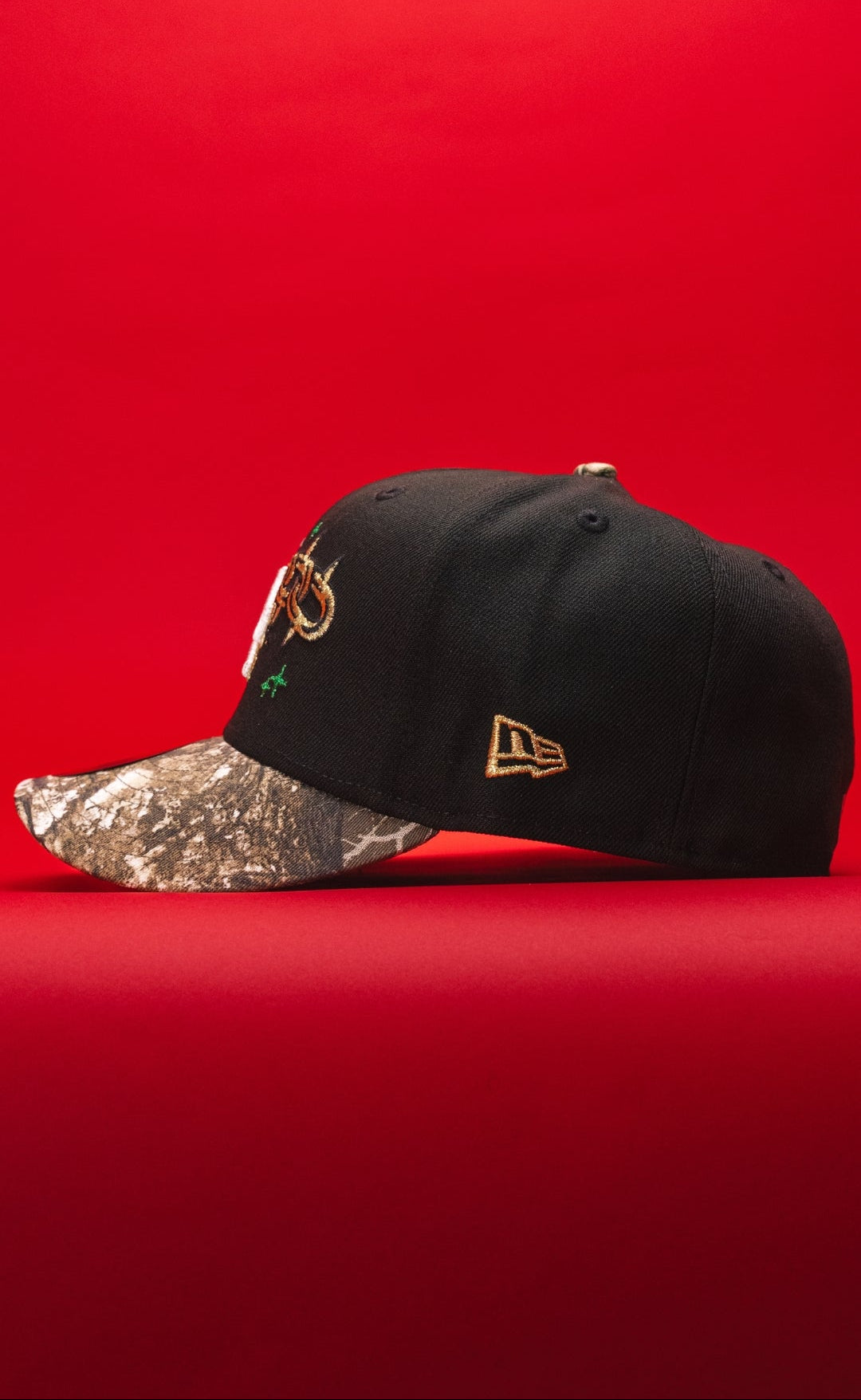NEW ERA EXCLUSIVE 59FIFTY BLACK/REALTREE LOS ANGELES DODGERS W/ EMBROIDERY + 75TH WORLD SERIES SIDE PATCH