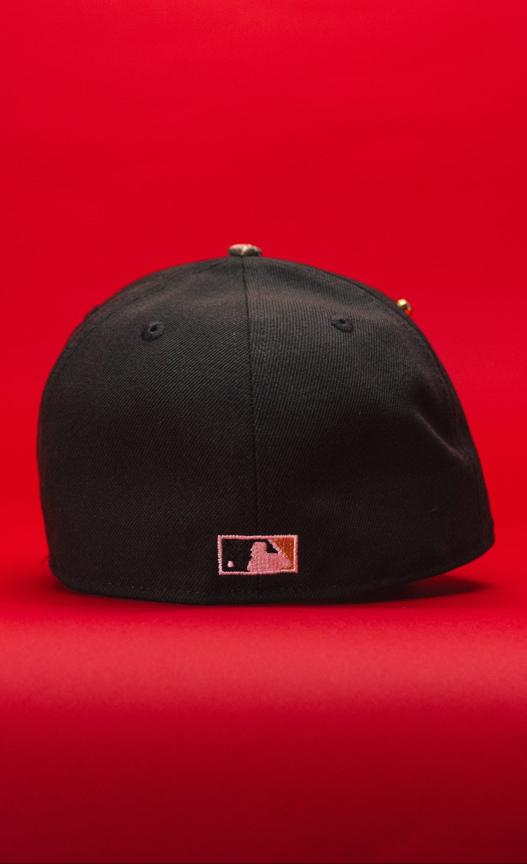 NEW ERA EXCLUSIVE 59FIFTY BLACK/REALTREE LOS ANGELES DODGERS W/ BURNT ROSES + 1981 WORLD SERIES SIDE PATCH