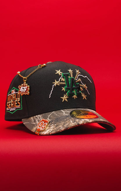 NEW ERA EXCLUSIVE 59FIFTY BLACK/REALTREE LOS ANGELES DODGERS W/ EMBROIDERY + 2020 WORLD SERIES SIDE PATCH