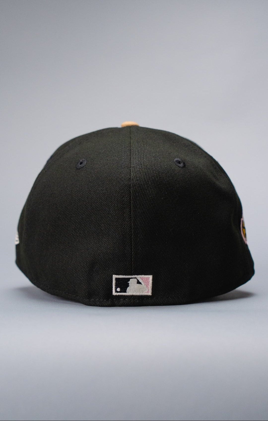 NEW ERA EXCLUSIVE 59FIFTY BLACK/BEIGE LOS ANGELES DODGERS W/ HEART + 50TH ANNIVERSARY SIDE PATCH
