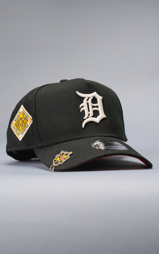 NEW ERA 9FIFTY A-FRAME BLACK DETROIT TIGERS SNAPBACK W/ SIDE PATCH