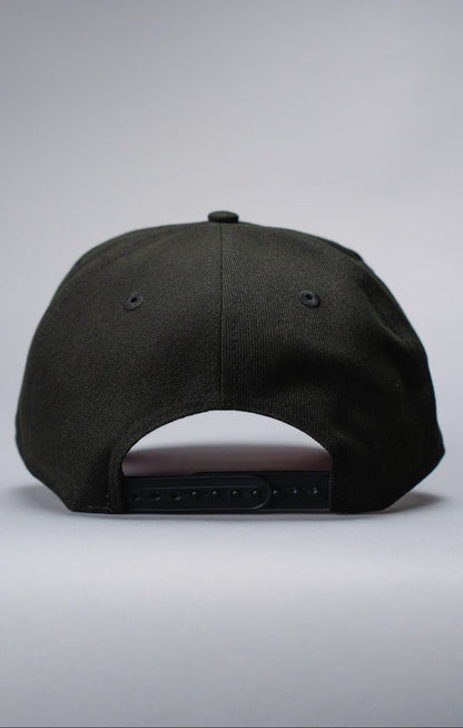 NEW ERA 9FIFTY A-FRAME BLACK OAKLAND ATHLETICS SNAPBACK W/ "BATTLE OF THE BAY" SIDE PATCH