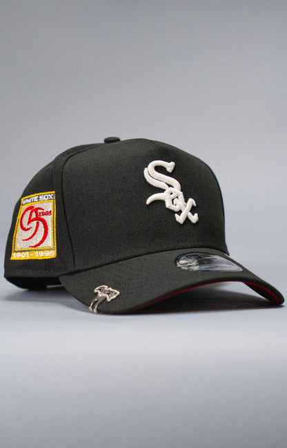 NEW ERA 9FIFTY A-FRAME BLACK CHICAGO WHITE SOX SNAPBACK W/ 95TH ANNIVERSARY SIDE PATCH