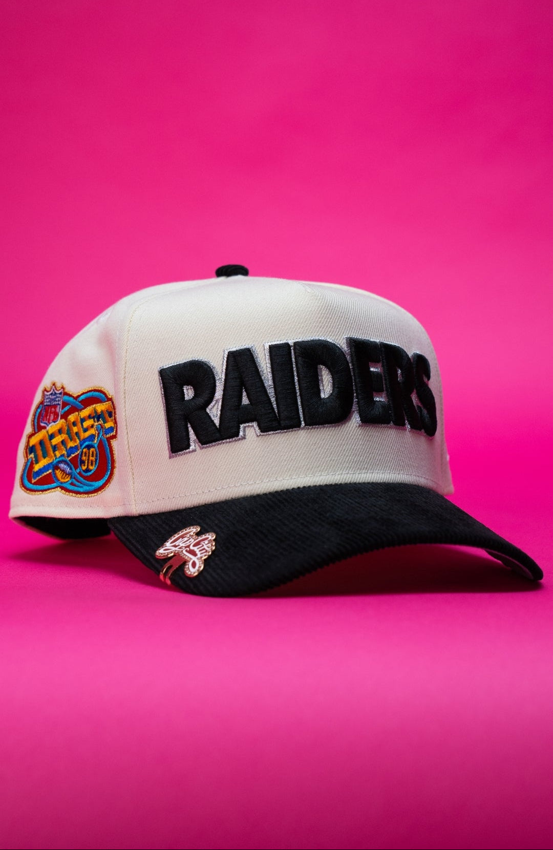 NEW ERA 9FIFTY A-FRAME CHROME/CORDUROY LAS VEGAS RAIDERS SNAPBACK W/ 1998 DRAFT SIDE PATCH