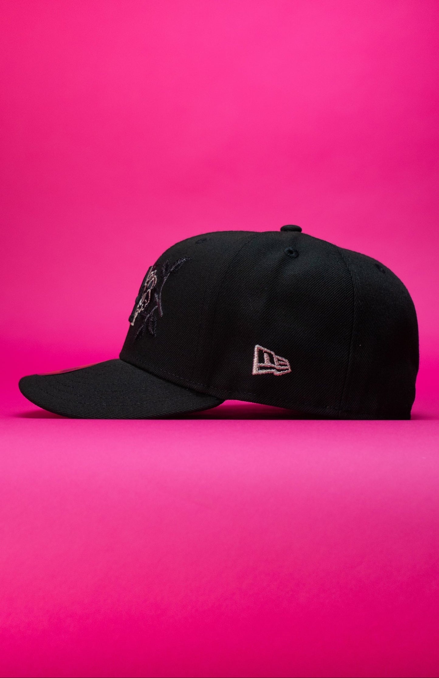NEW ERA EXCLUSIVE 59FIFTY BLACK LOS ANGELES DODGERS W/ ROSE + 1988 WORLD SERIES SIDE PATCH