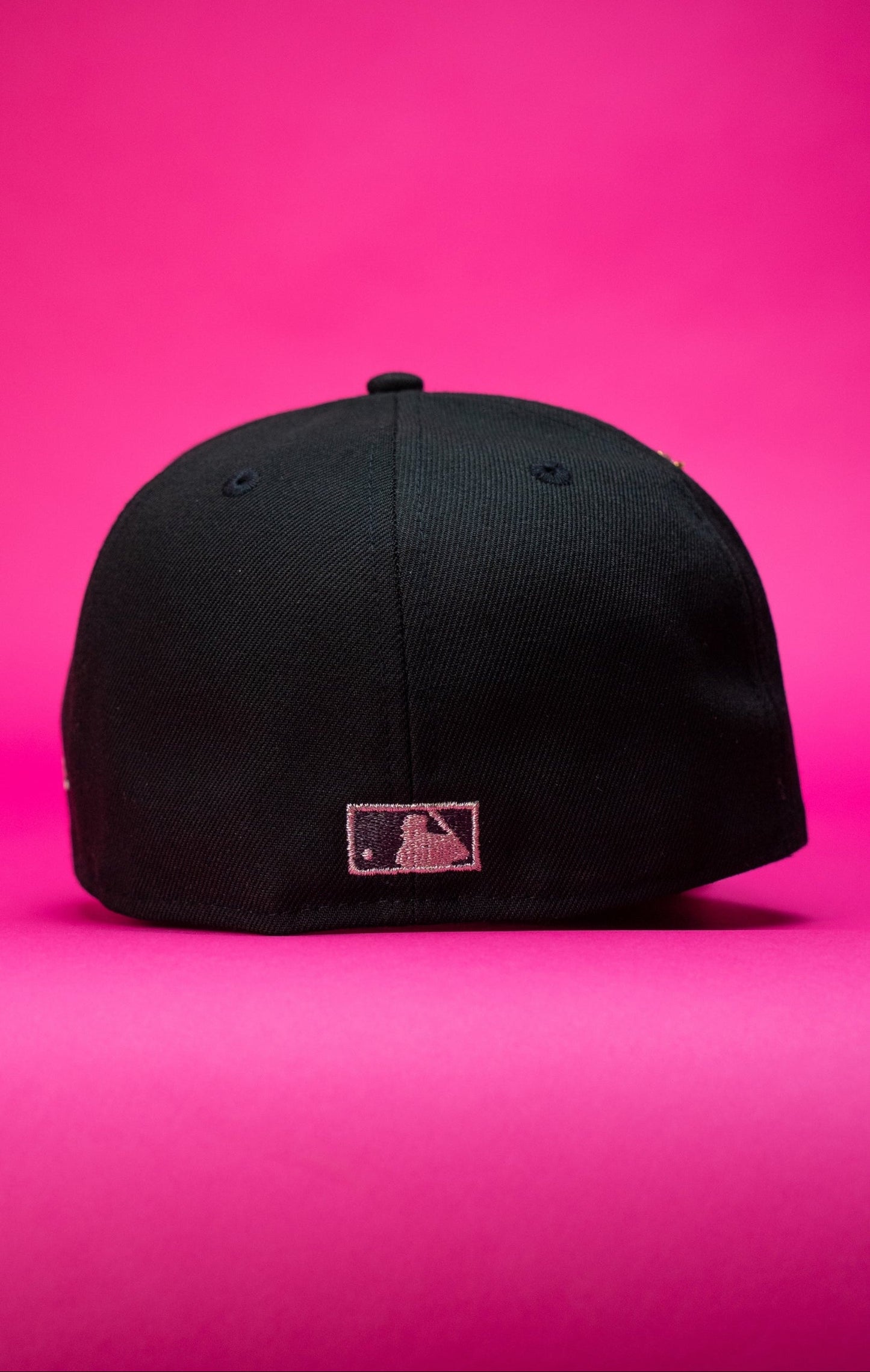 NEW ERA EXCLUSIVE 59FIFTY BLACK LOS ANGELES DODGERS W/ EMBROIDERY + 40TH ANNIVERSARY SIDE PATCH