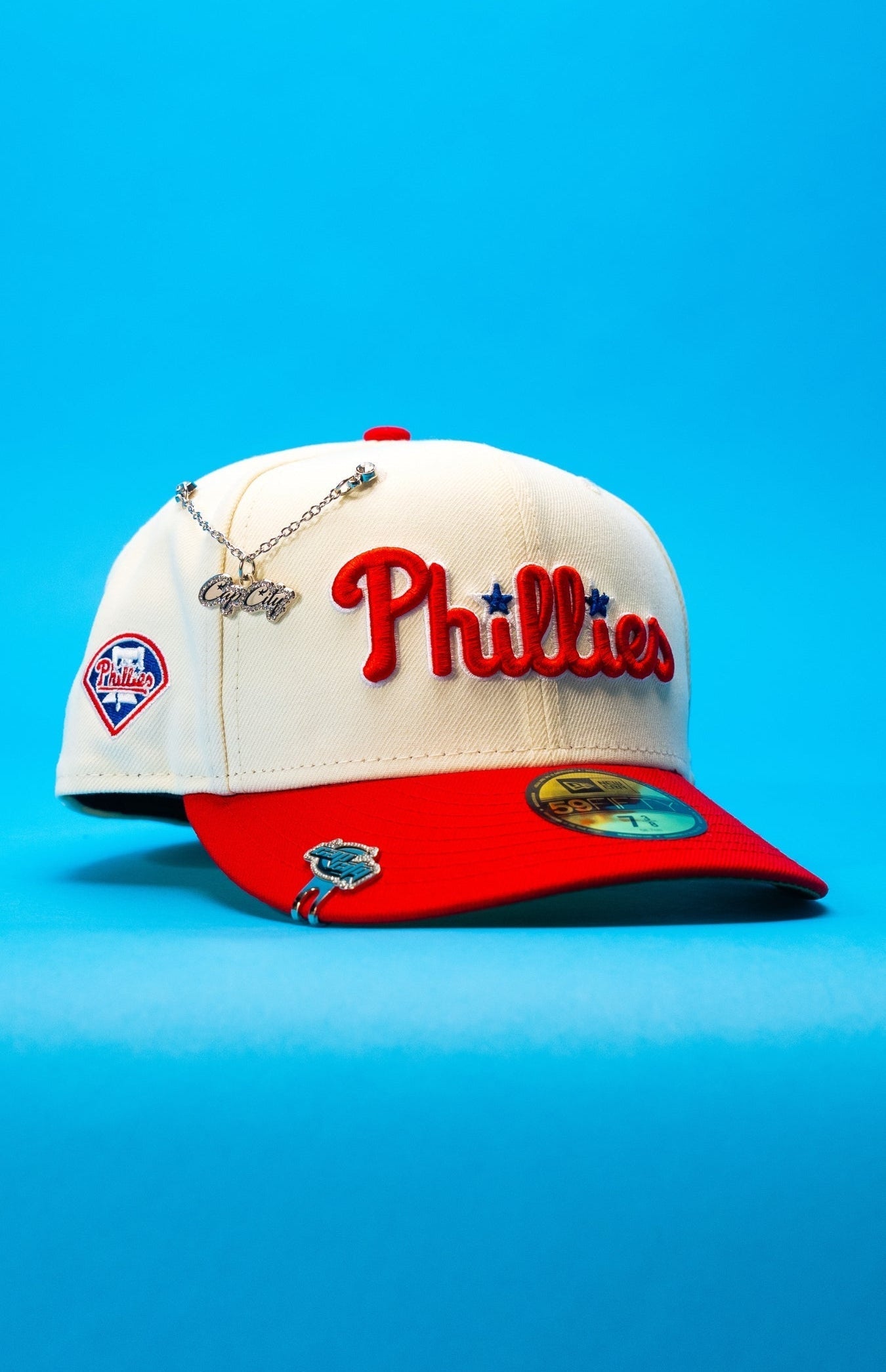 NEW ERA EXCLUSIVE 59FIFTY CHROME/RED PHILADELPHIA PHILLIES SCRIPT W/ "PHILLIES" LOGO SIDE PATCH