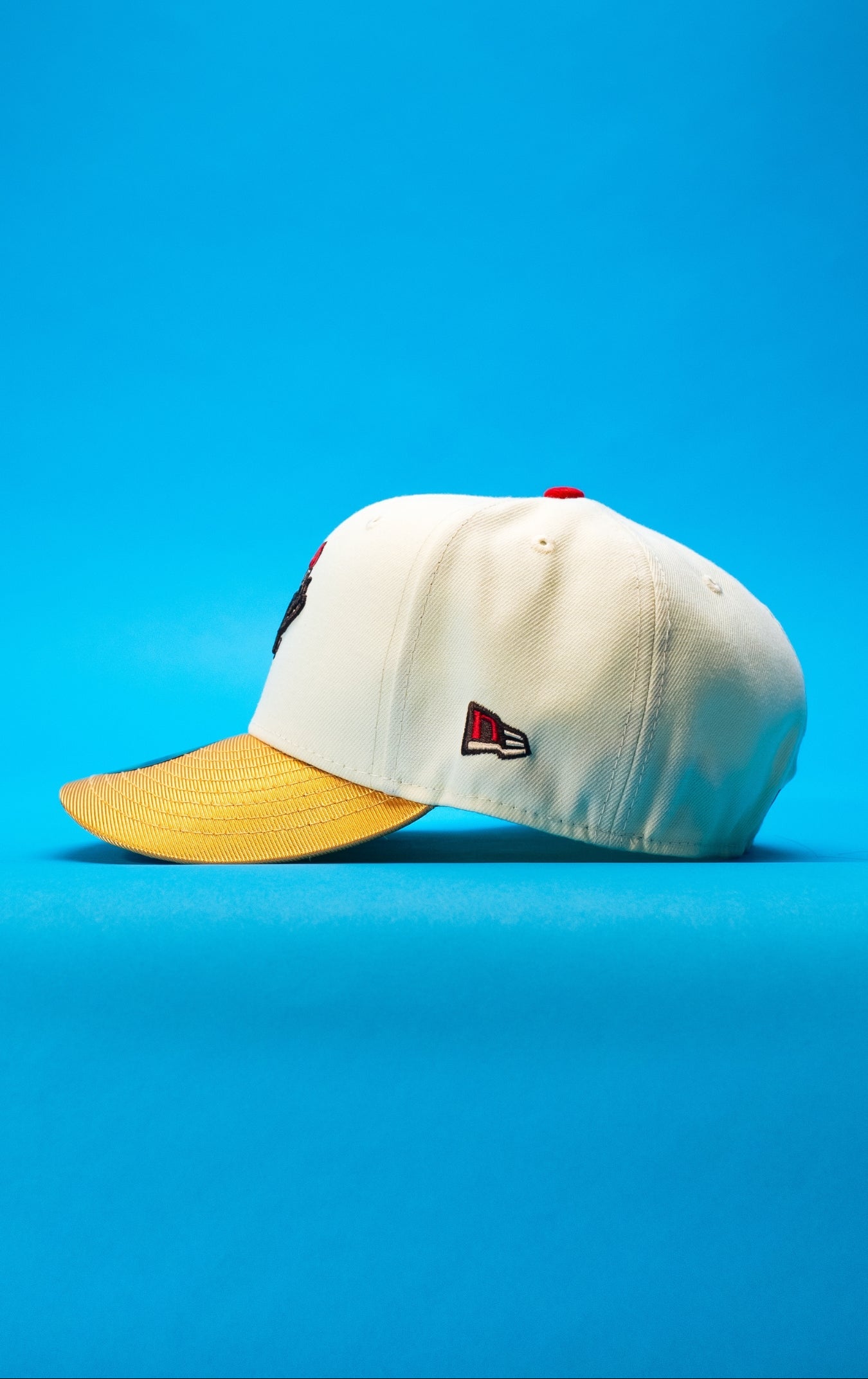 NEW ERA EXCLUSIVE 59FIFTY CHROME/GOLD LOS ANGELES DODGERS W/ 2000 ALL STAR GAME SIDE PATCH