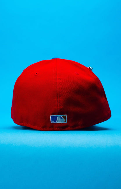 NEW ERA EXCLUSIVE 59FIFTY RED/BLUE CHICAGO CUBS W/ WRIGLEY FIELD SIDE PATCH