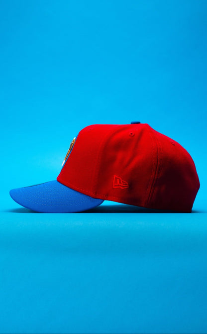 NEW ERA EXCLUSIVE 59FIFTY RED/BLUE CHICAGO CUBS W/ WRIGLEY FIELD SIDE PATCH