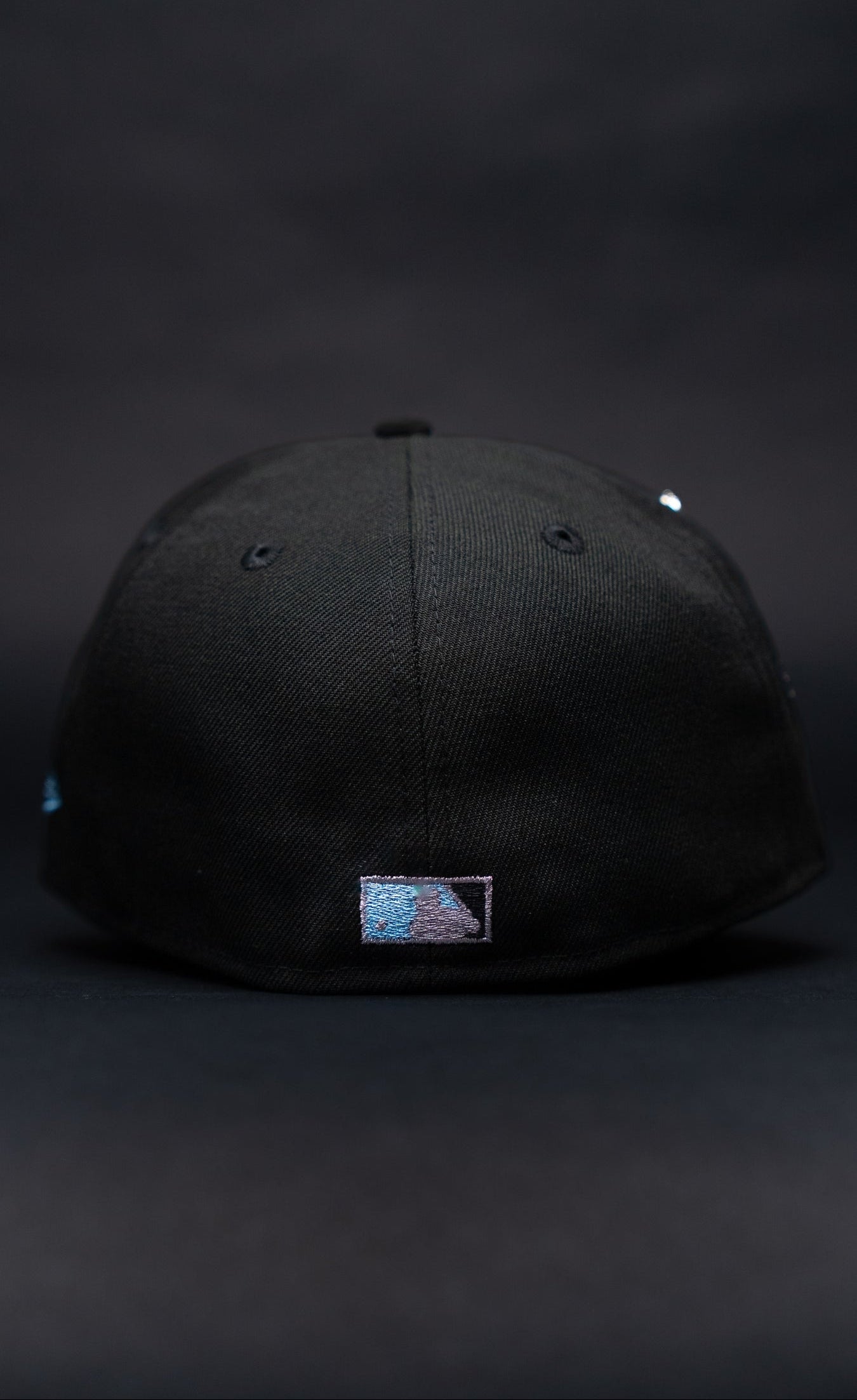 NEW ERA EXCLUSIVE 59FIFTY BLACK LOS ANGELES DODGERS W/ RED ROSE + 40TH ANNIVERSARY SIDE PATCH