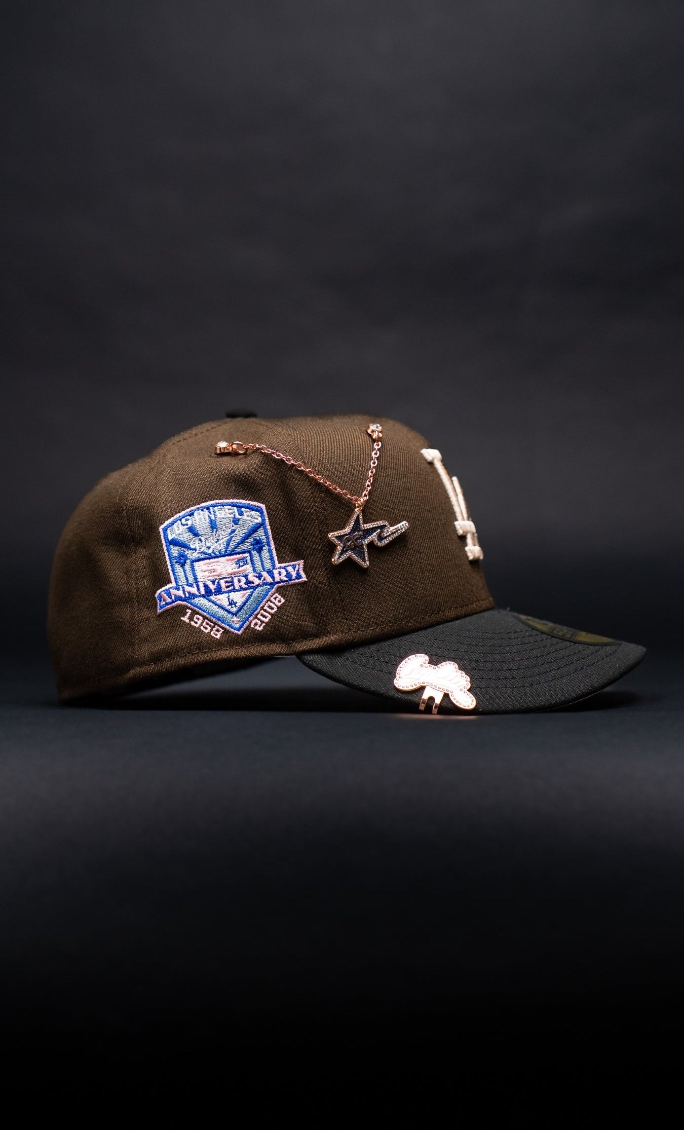 NEW ERA EXCLUSIVE 59FIFTY BROWN/BLACK LOS ANGELES DODGERS W/ 50TH ANNIVERSARY SIDE PATCH
