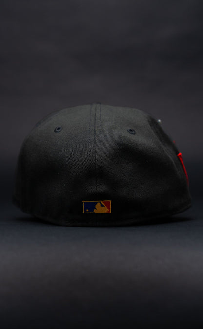 NEW ERA EXCLUSIVE 59FIFTY BLACK/CORDUROY PITTSBURGH PIRATES W/ 76TH WORLD SERIES SIDE PATCH