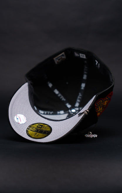NEW ERA EXCLUSIVE 59FIFTY BLACK/CORDUROY PITTSBURGH PIRATES W/ 76TH WORLD SERIES SIDE PATCH