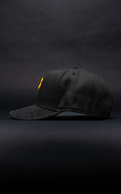NEW ERA EXCLUSIVE 59FIFTY BLACK/CORDUROY PITTSBURGH PIRATES W/ 76TH WORLD SERIES SIDE PATCH