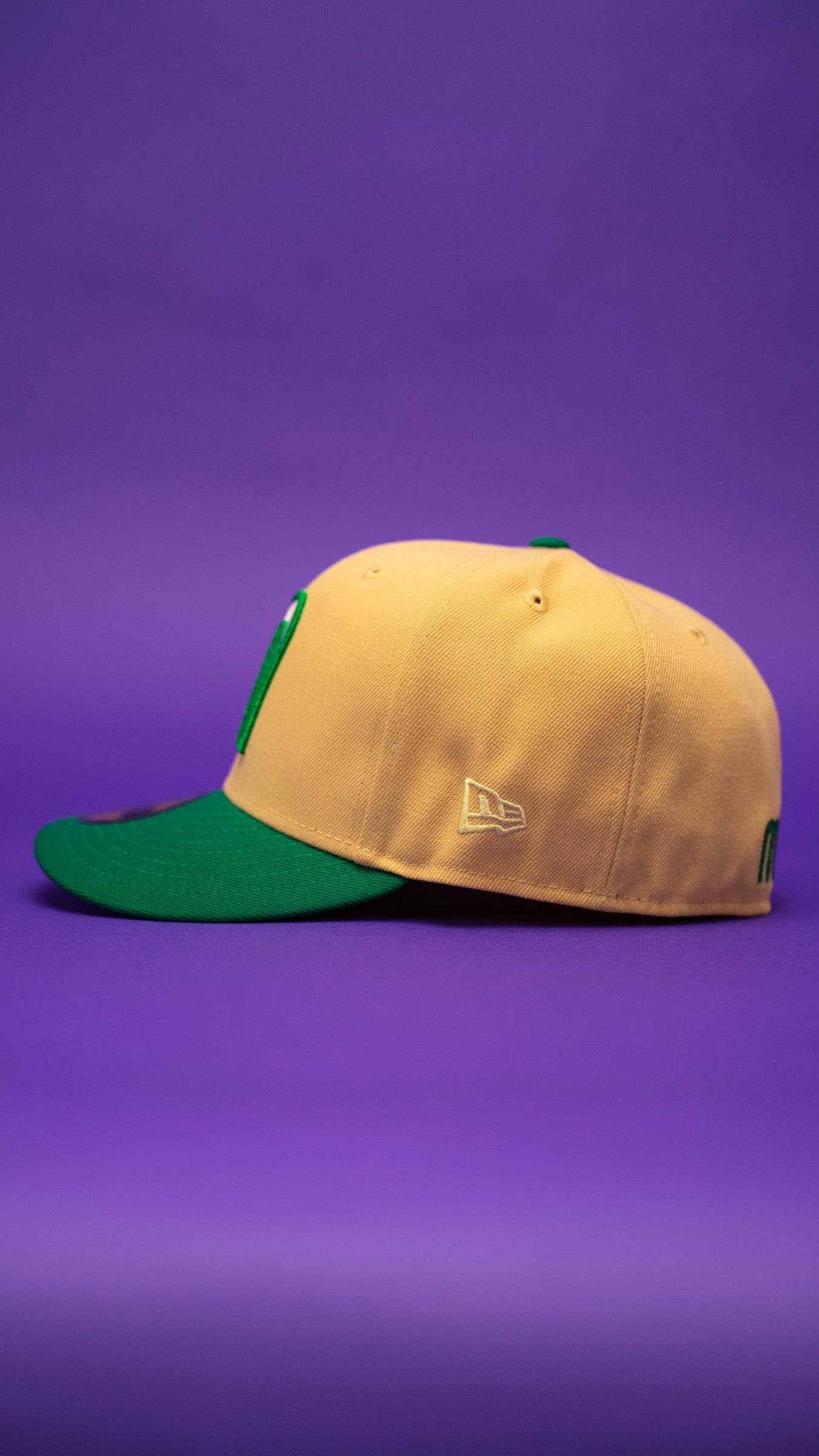 NEW ERA EXCLUSIVE 59FIFTY VEGAS GOLD/GREEN MEXICO 2025 WORLD BASEBALL CLASSIC W/ MEXICO FLAG SIDE PATCH