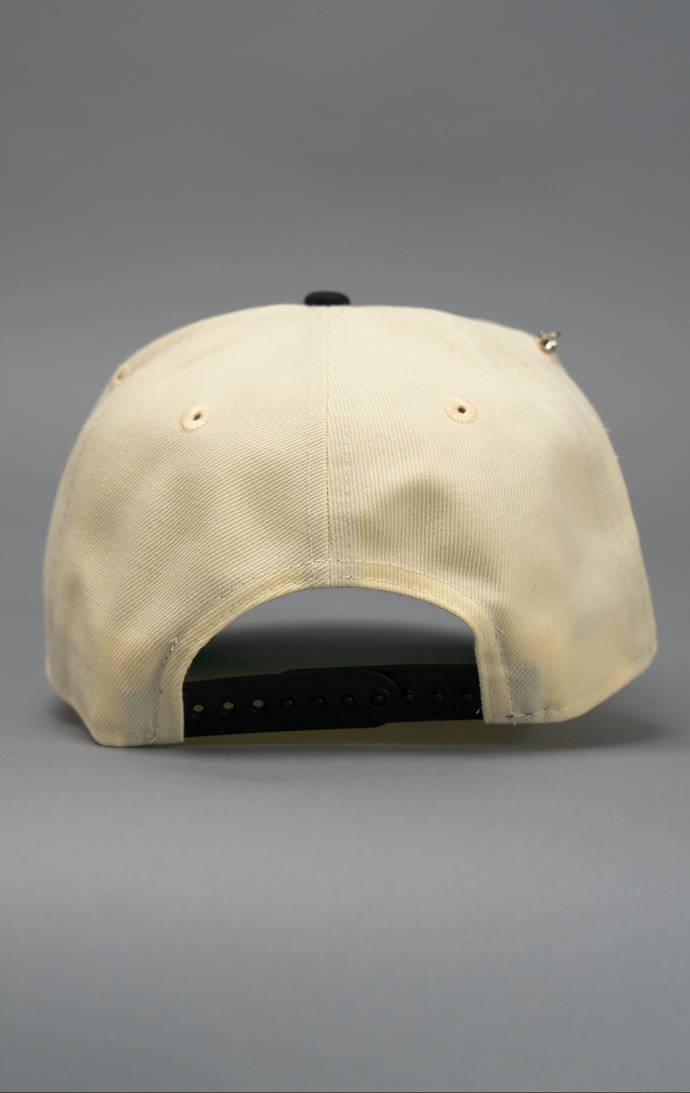 NEW ERA EXCLUSIVE 9FIFTY CHROME/BLACK MIAMI MARLINS SNAPBACK W/ 10TH ANNIVERSARY SIDE PATCH