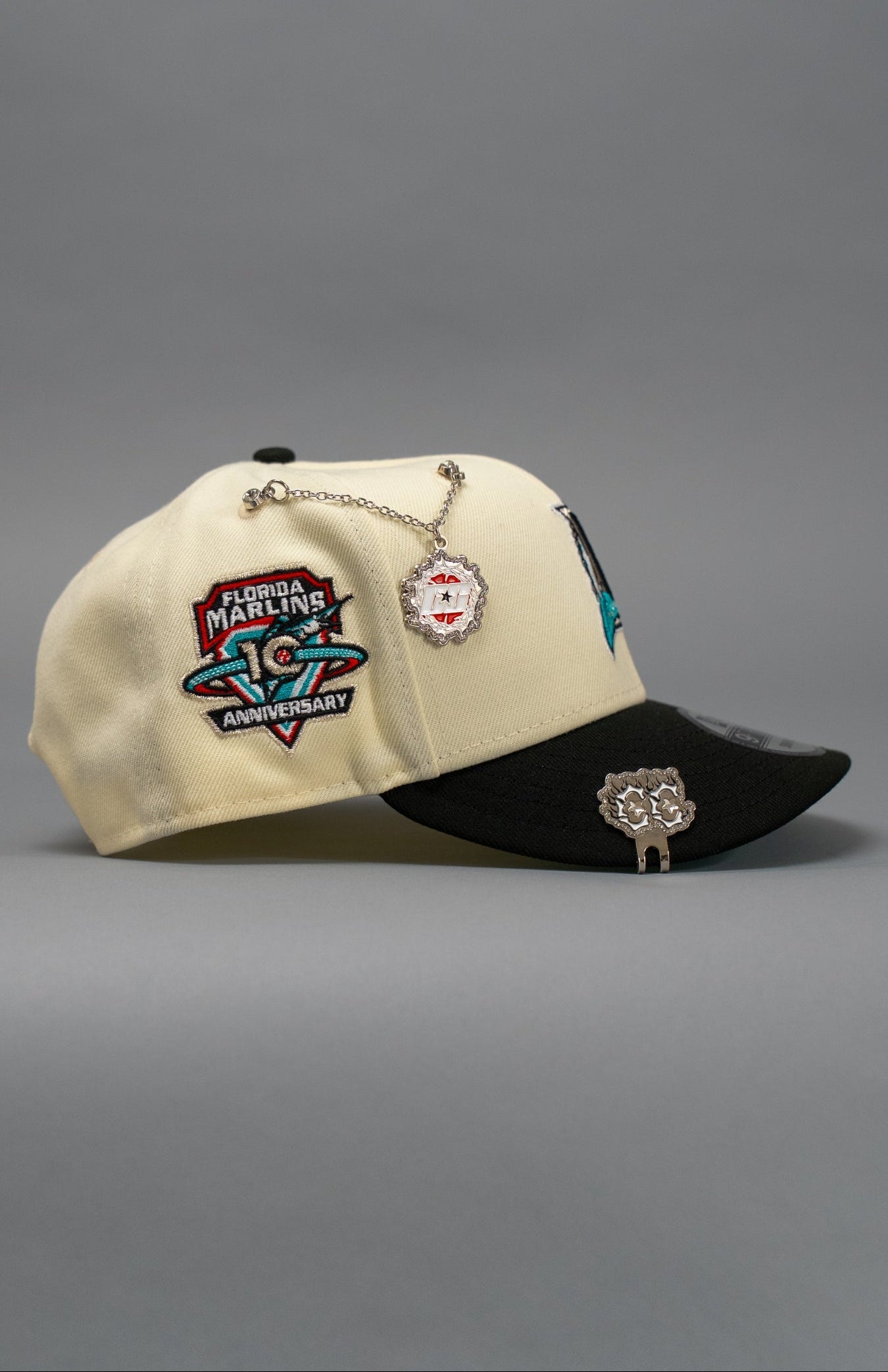 NEW ERA EXCLUSIVE 9FIFTY CHROME/BLACK MIAMI MARLINS SNAPBACK W/ 10TH ANNIVERSARY SIDE PATCH