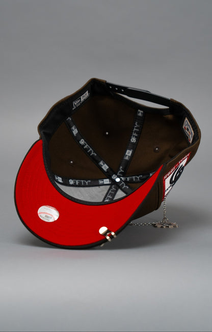 NEW ERA EXCLUSIVE 9FIFTY BROWN/BLACK CHICAGO WHITE SOX SNAPBACK W/ 95TH ANNIVERSARY SIDE PATCH