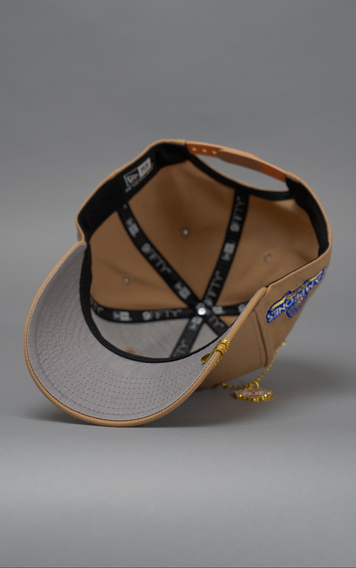 NEW ERA EXCLUSIVE 9FIFTY BEIGE CHARROS DE JALISCO SNAPBACK W/ CAMPEONES SIDE PATCH