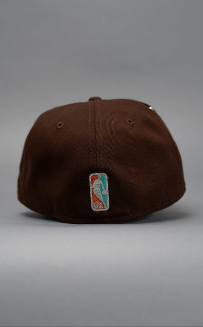 NEW ERA EXCLUSIVE 59FIFTY DARK BROWN LOS ANGELES LAKERS