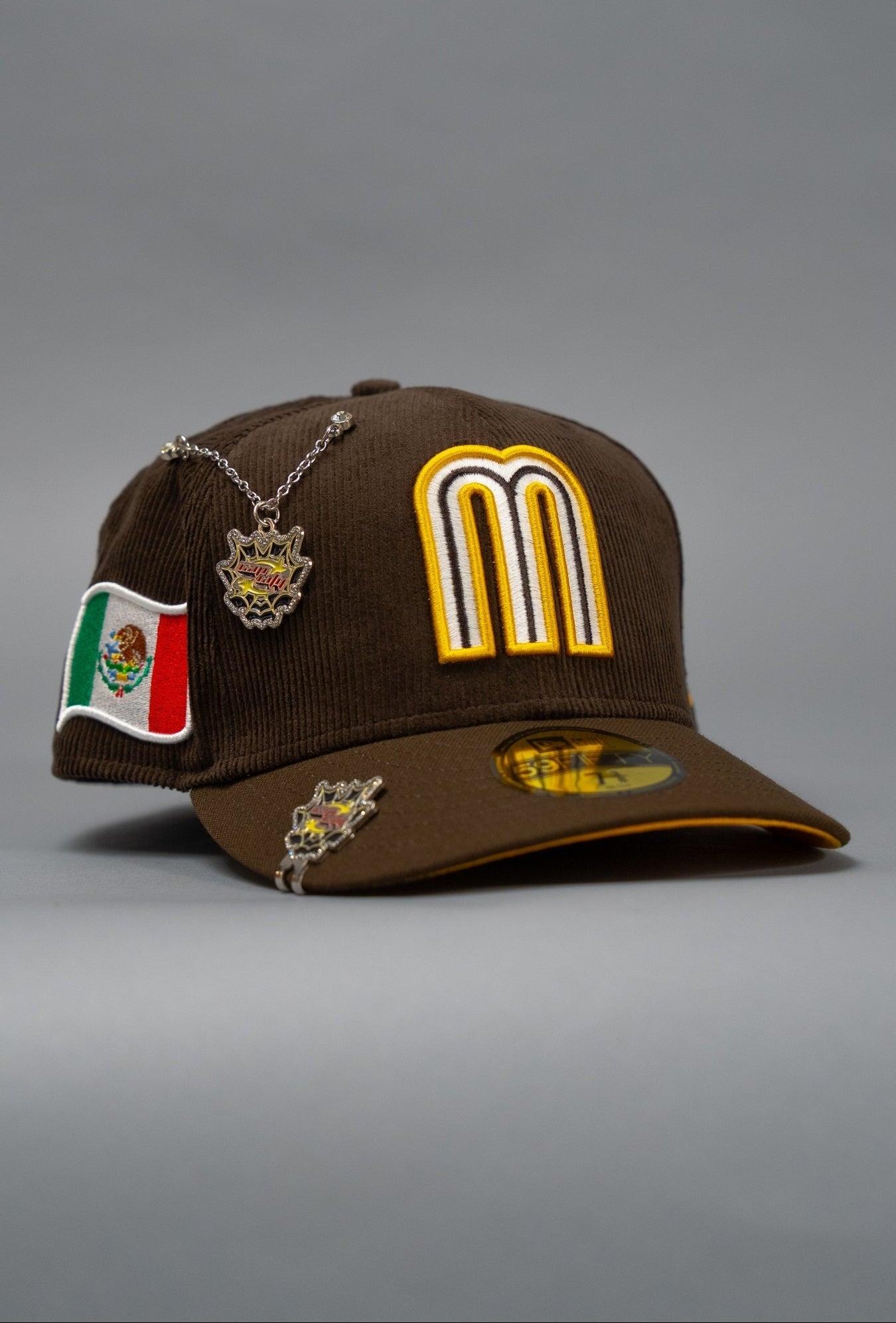 NEW ERA EXCLUSIVE 59FIFTY BROWN CORDUROY MEXICO 2025 WORLD BASEBALL CLASSIC W/ MEXICO FLAG SIDE PATCH