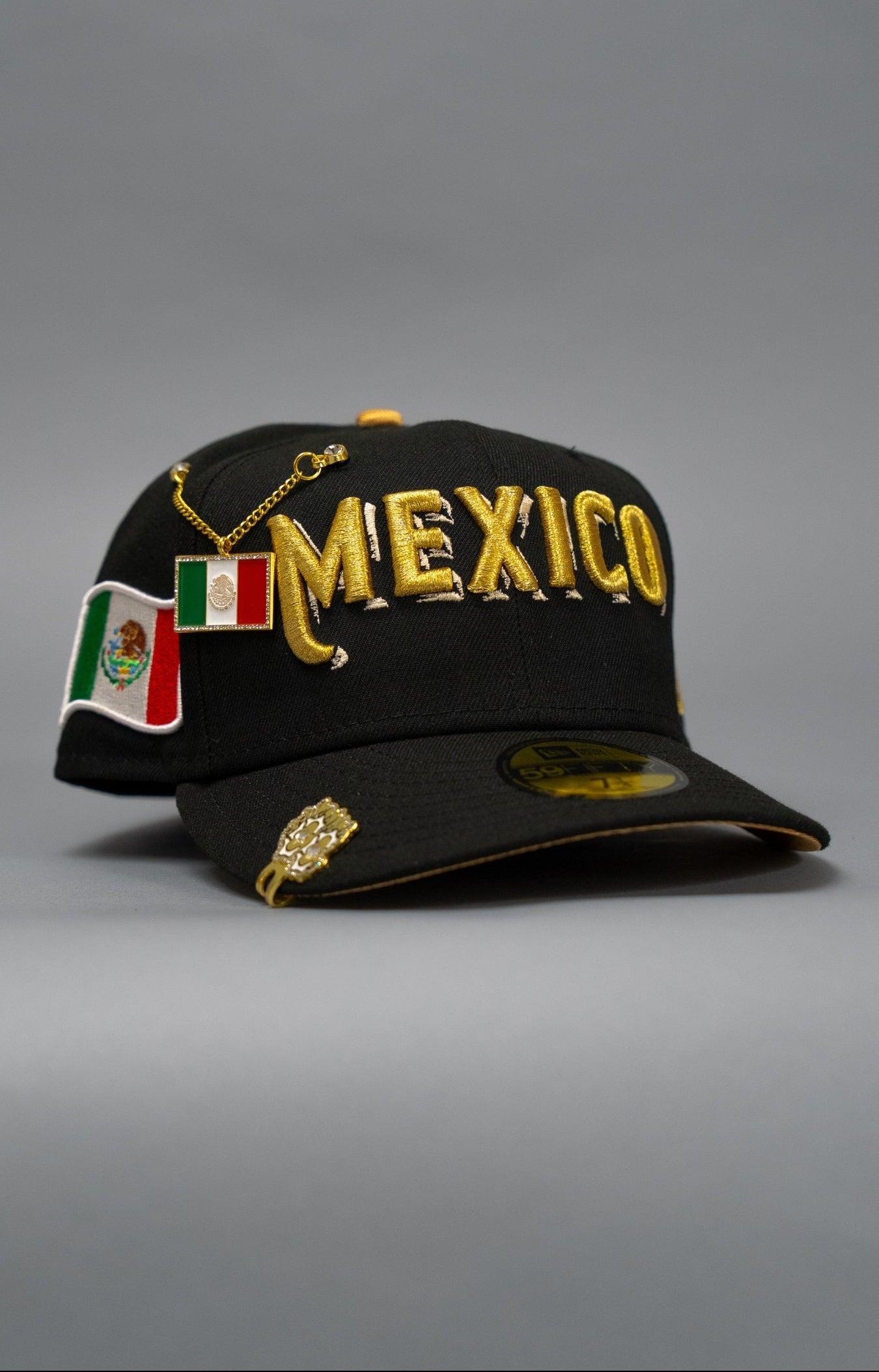 NEW ERA EXCLUSIVE 59FIFTY BLACK 2025 WBC MEXICO SCRIPT W/ MEXICO FLAG SIDE PATCH