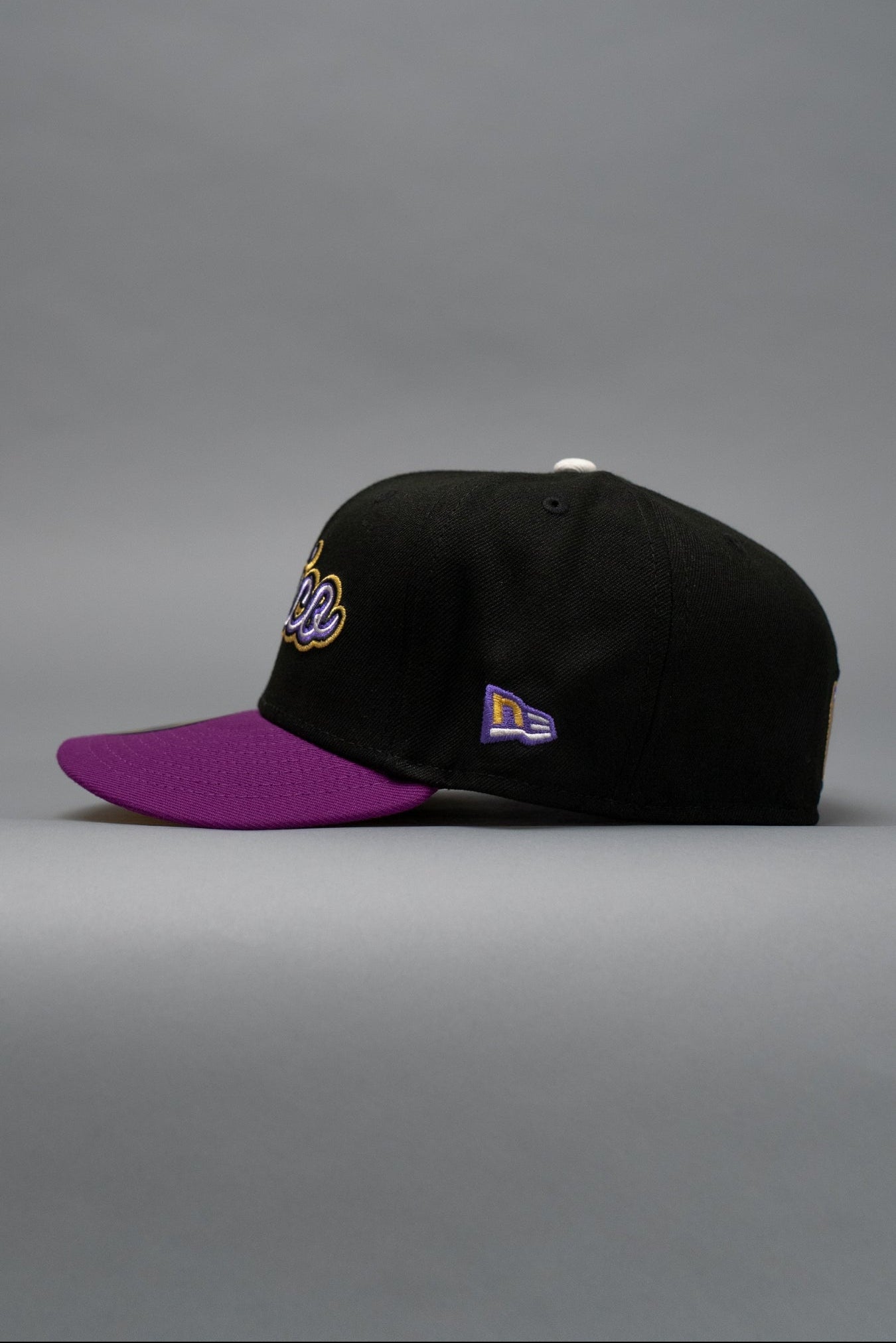 NEW ERA EXCLUSIVE 59FIFTY BLACK/PURPLE 2025 WBC MEXICO SCRIPT W/ MEXICO FLAG SIDE PATCH