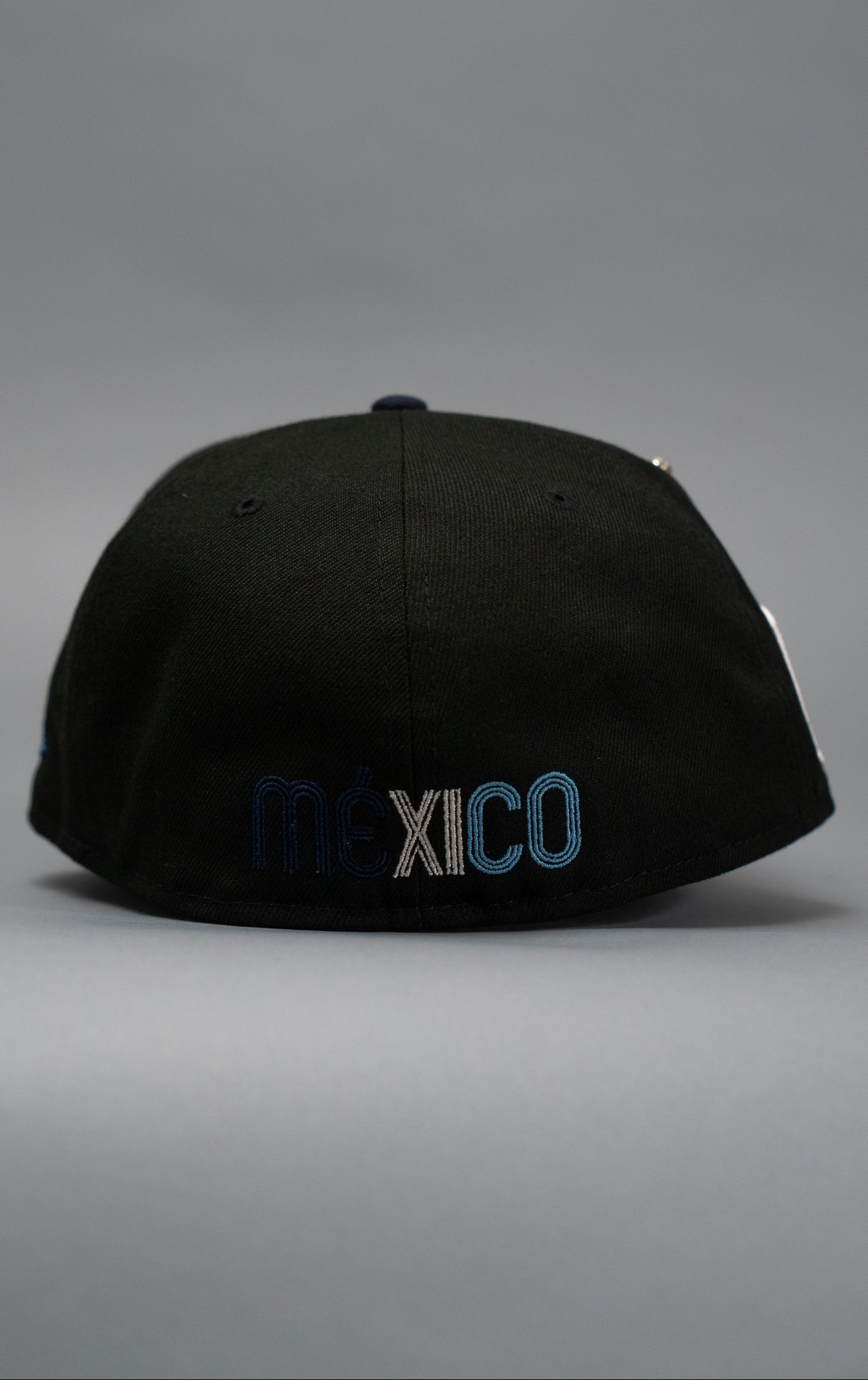 NEW ERA EXCLUSIVE 59FIFTY BLACK/NAVY 2025 WBC MEXICO SCRIPT W/ MEXICO FLAG SIDE PATCH